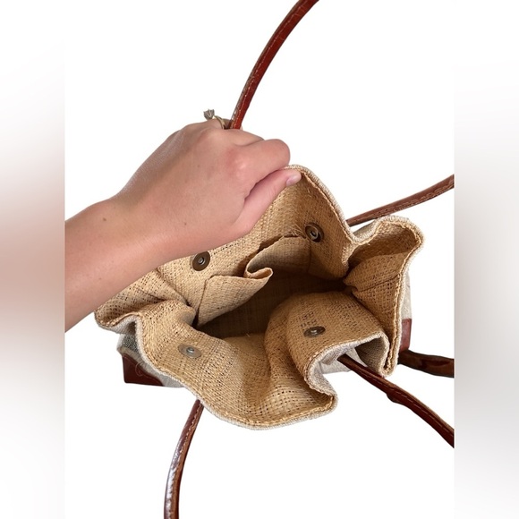 Jute basket weave leather summer floral purse - Picture 4 of 4